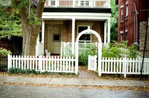 Home Fence Entry Repair