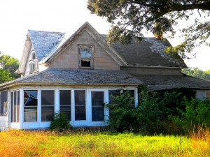 Old Home Falling Apart